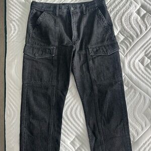 Aritzia 90s low-rise cargo jeans